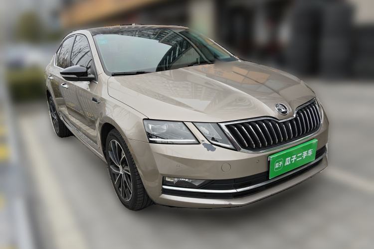 Used Skoda Octavia 2019 TSI280 DSG Flagship Edition
