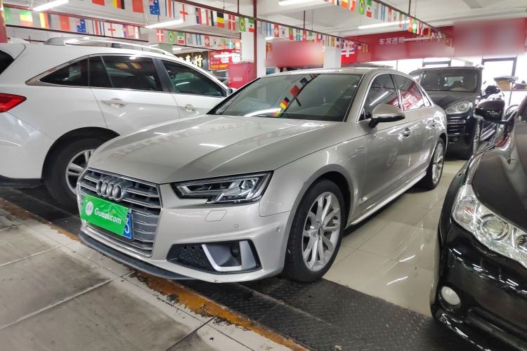 Used Audi A4L 2019 40 TFSI Fashion Version China V