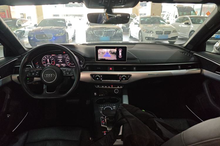 Used Audi A4 2017 45 TFSI allroad quattro Sport model Center Console