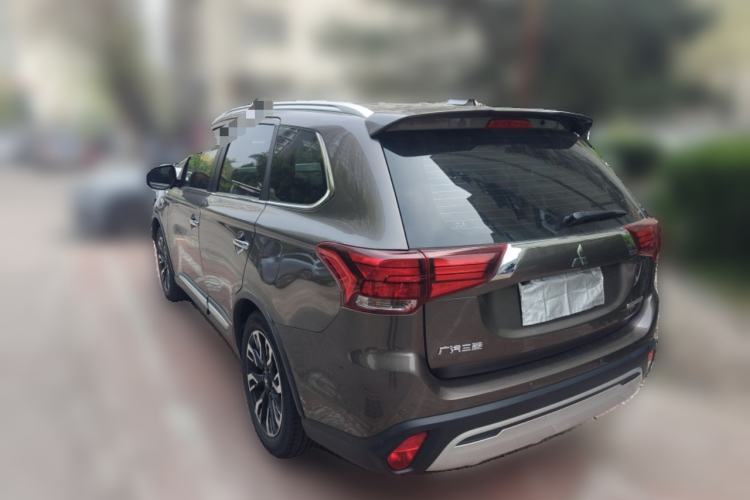 Used Mitsubishi Outlander 2020 2.4L 4x4 Zhi Xiang Edition 5 Seats