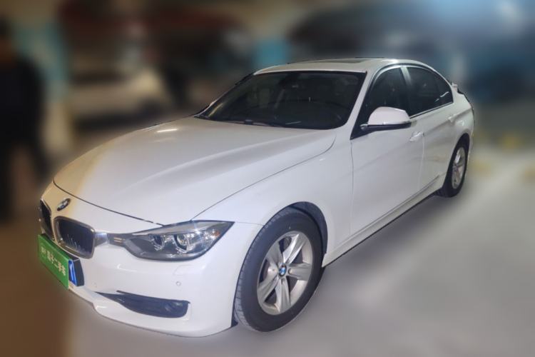 Used BMW 3 Series 2015 320i Luxury Line Stylish Edition