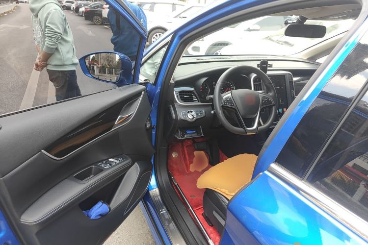 Used BYD Song MAX 2017 1.5T Automatic Smart Connect Elite 7-Seater
