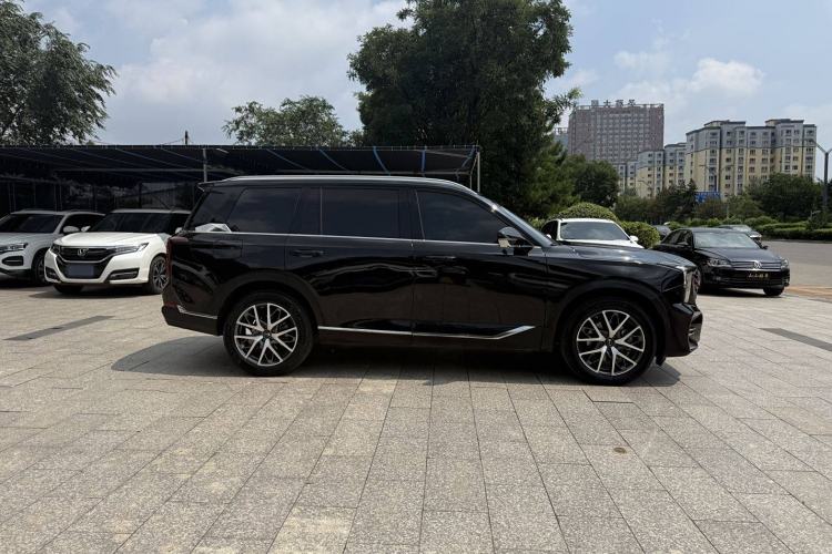 Used GAC Trumpchi GS8 2022 Linghang Series 2.0 TGDI Two-Wheel-Drive Luxury Smart Connectivity Version (7 Seats)