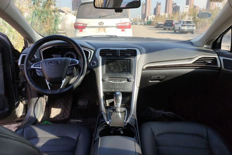 Used Ford Mondeo 2013 2.0L GTDi 200 Luxury Model