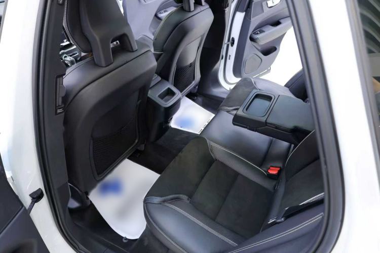 Used Volvo XC60 2018 T5 4x4 Smart & Sporty Edition Interior 10