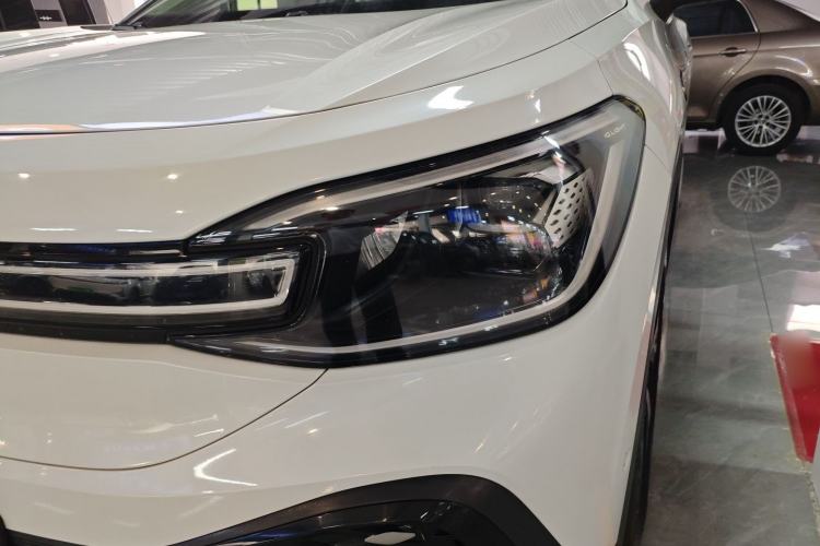 Used Volkswagen ID.6 CROZZ 2022 Long-Range PRO Edition Left Front Headlight