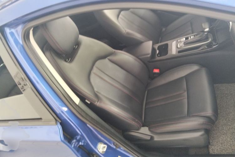 Used GAC Trumpchi GS4 2020 270T Automatic Elite Tech Edition Right Front Seat