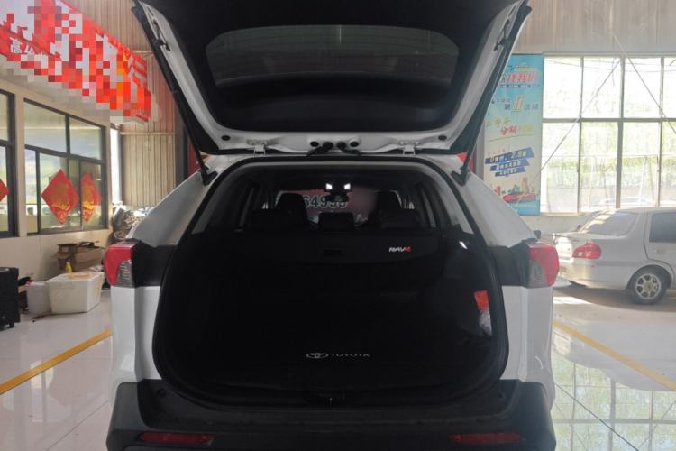 Used Toyota RAV4 2024 2.0L CVT Two-Wheel Drive Urban Edition