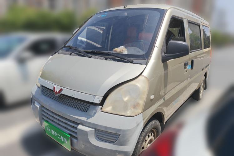 Used Wuling Rongguang 2014 1.2L S Base Model