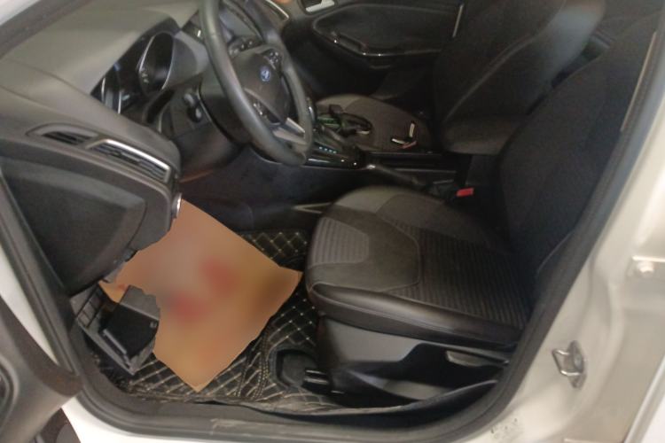 Used Ford Focus 2015 Hatchback EcoBoost 125 Automatic Supreme Style Edition