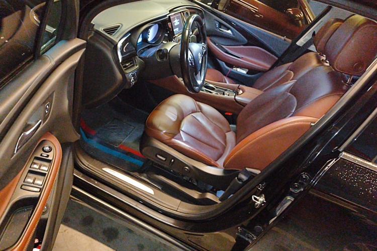 Used Buick Envision 2018 28T Four-Wheel Drive Elite Version