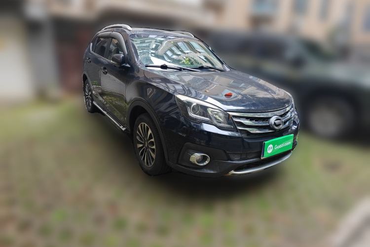 Used GAC Trumpchi GS5 Super 2016 2.0L Automatic Two-Wheel Drive Anniversary Edition Front Right 45 Deg