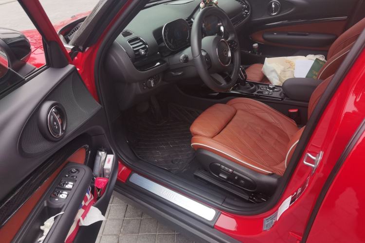 Used MINI Clubman 2022 Facelift 1.5T COOPER Connoisseur