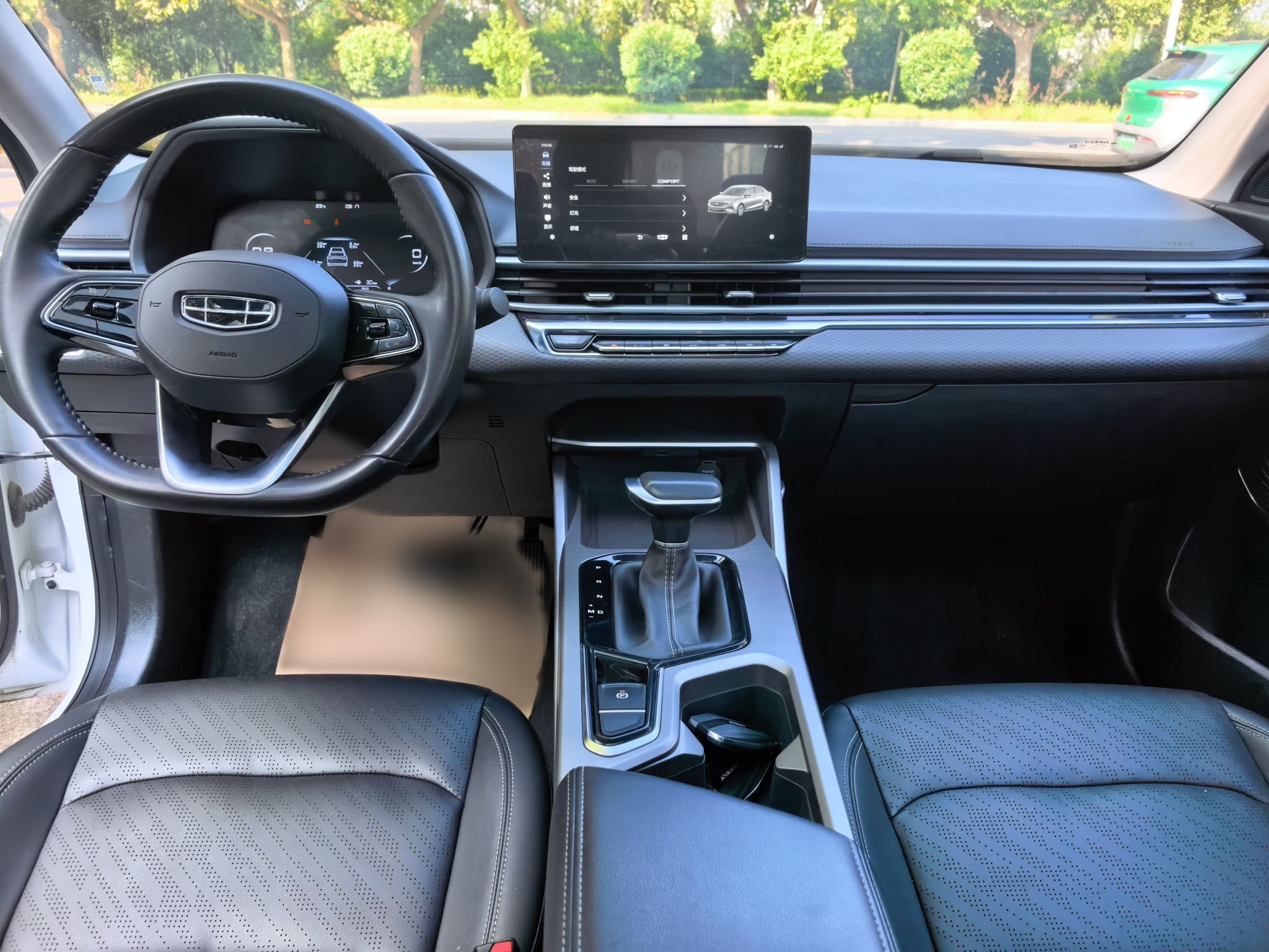 Geely Auto Emgrand 2022 4th Generation 1.5L CVT Elite Model — снимка 19
