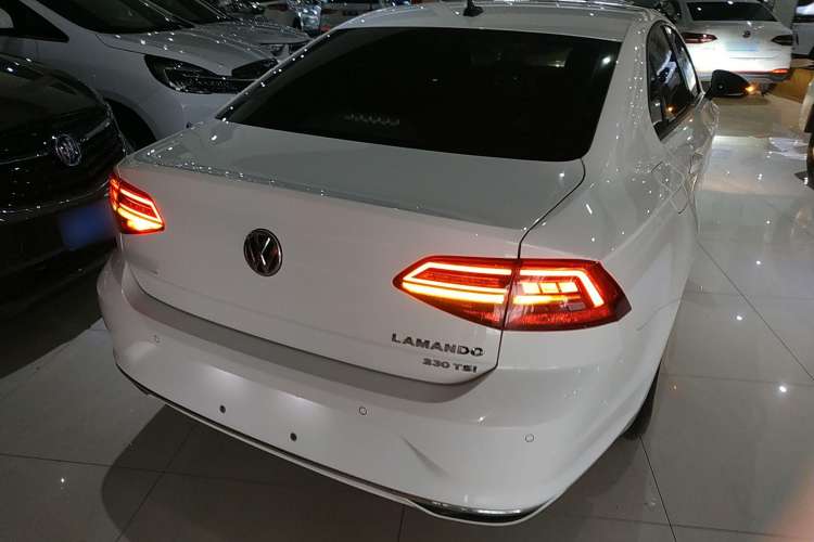 Used Volkswagen Lamando 2021 230TSI DSG Fashion Edition