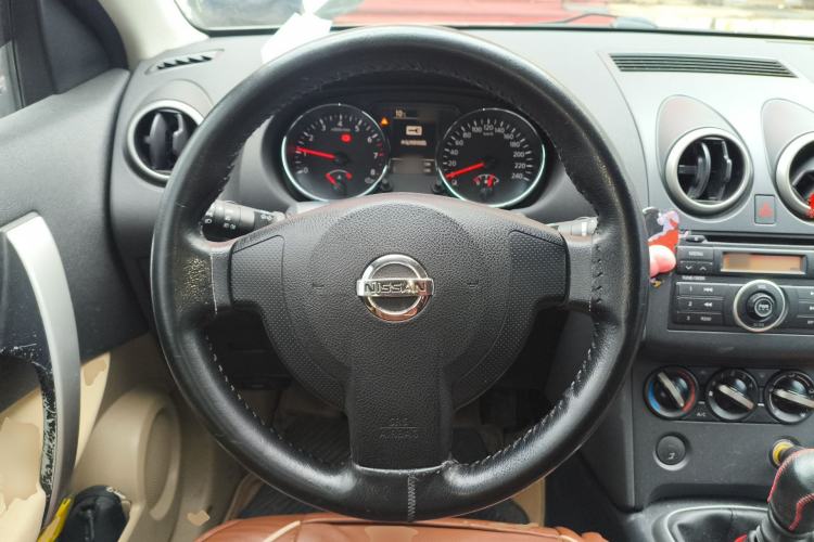 Used Nissan Qashqai 2011 2.0 XL Fire 6MT 2WD
