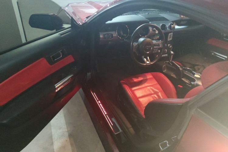 Used Ford Mustang 