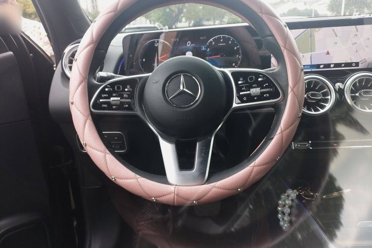 Used Mercedes-Benz GLB 2022 GLB 220 Fashion Model Steering Wheel
