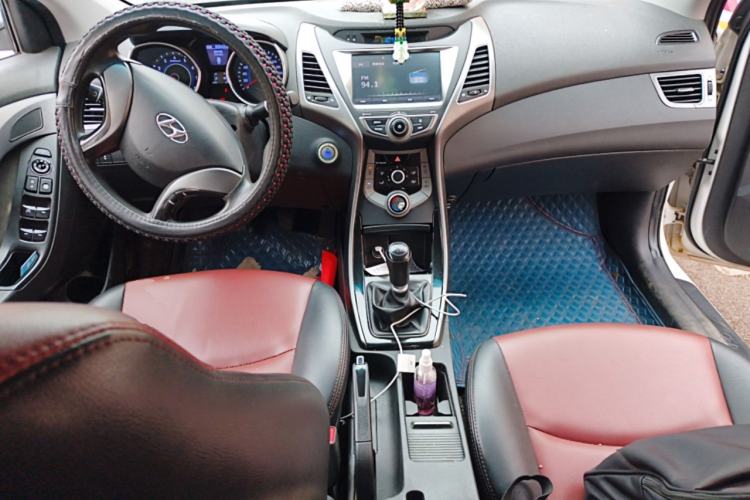 Used Hyundai Elantra (5th Generation / Langdong) 2016 1.6L Manual Luxury Model