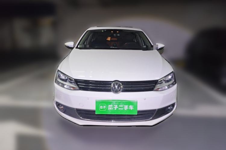 Used Volkswagen Sagitar 2014 Revised Version 1.4TSI Automatic Luxury Edition Front