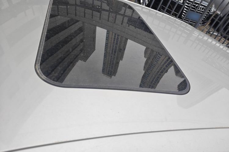 Used Audi A4L 2016 35 TFSI Collector's Edition Automatic Standard Model Roof