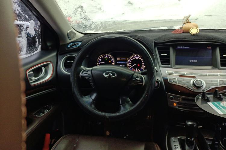 Used Infiniti QX60 2014 2.5 S/C Hybrid All-Wheel-Drive Versatile Edition Steering Wheel