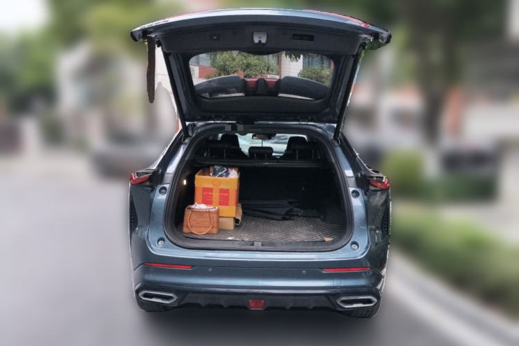 Used Oshan Z6 New Energy 2023 ZhiDian iDD 150KM Flagship PLUS Smart Parking Edition