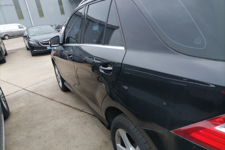 Used Mercedes-Benz M-Class 2015 ML 320 4MATIC