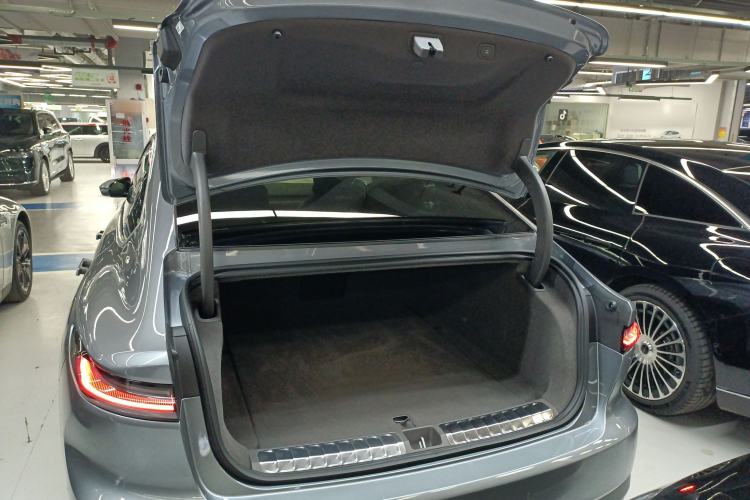 Used Nio ET7 2024 75 kWh Executive Signature Edition Trunk