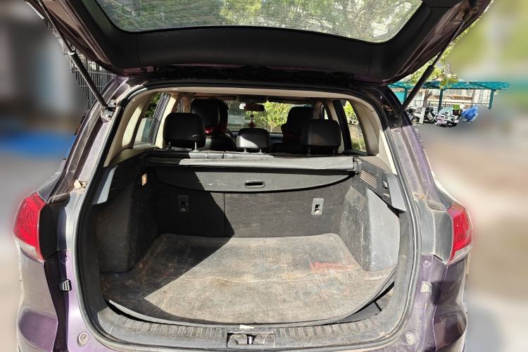 Used Zotye Domy X5 2017 Upgraded Model 1.5T CVT Governor Edition Trunk