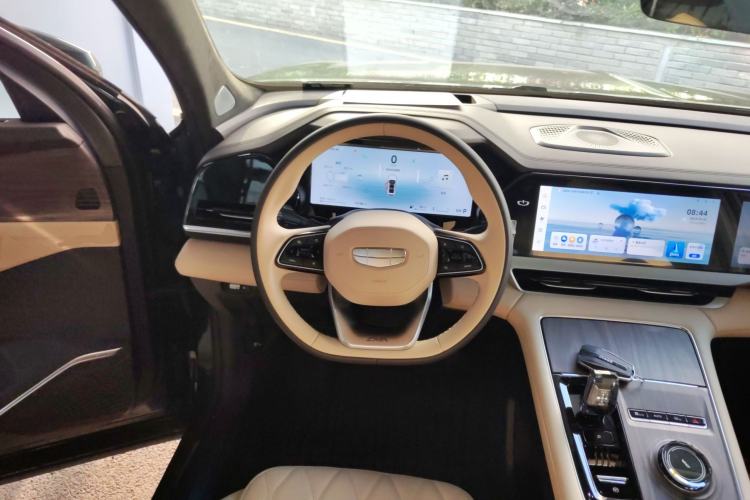 Used Geely Auto Monjaro L 2025 Dongfang Yao 2.0TD Automatic All-Wheel-Drive Wangyue Edition
