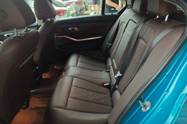 Used BMW i3 2022 eDrive 35 L
