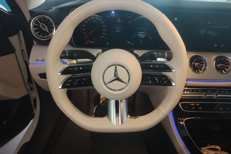 Used Mercedes-Benz E-Class (Import) 2023 E 260 Coupe