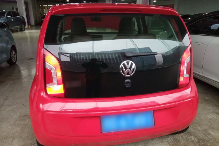 Used Volkswagen up! 2015 1.0L move up!