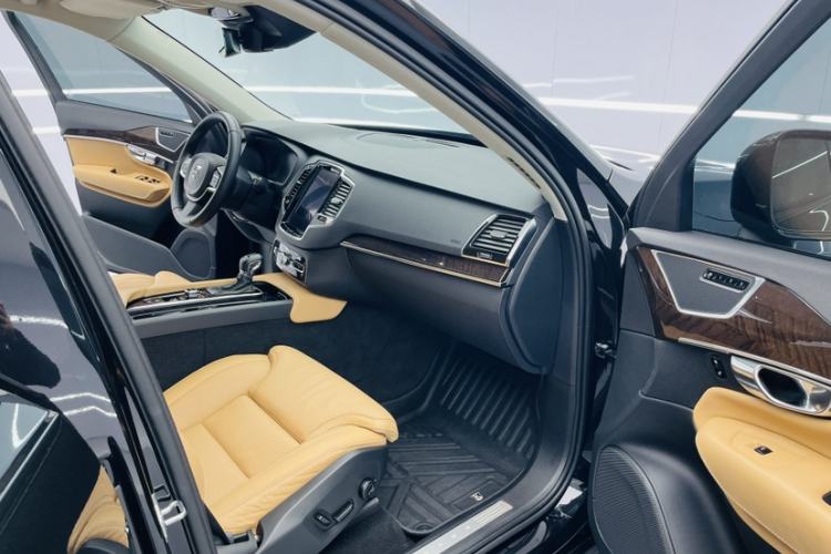 Used Volvo XC90 2017 T6 Zhiya Edition 7-seater
