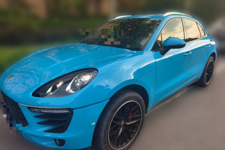 Used Porsche Macan 2016 Macan 2.0T Front Left 45 Deg