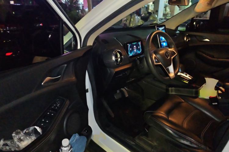 Used BYD Yuan New Energy 2019 EV535 Smart Connect Trendsetting Model