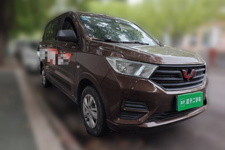 Used Wuling Hongguang 2019 1.5L S Basic Version China VI Standard LAR
