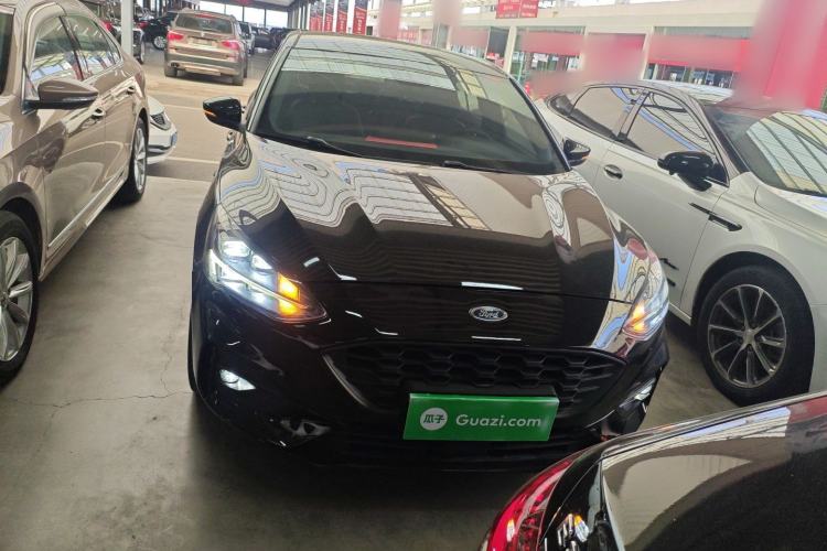 Used Ford Focus 2021 Sedan EcoBoost 180 Automatic ST Line