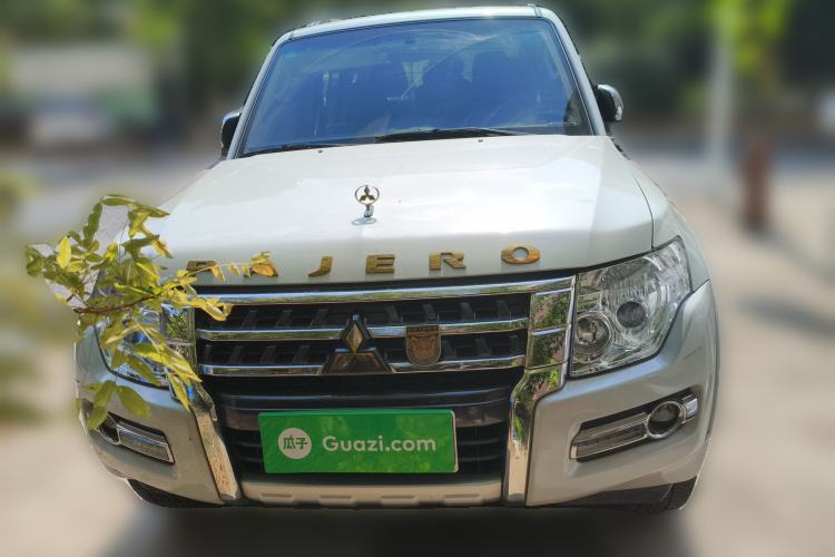 Used Mitsubishi Pajero 2020 Collection Edition 3.0L Automatic Prestige Off-Road Version
