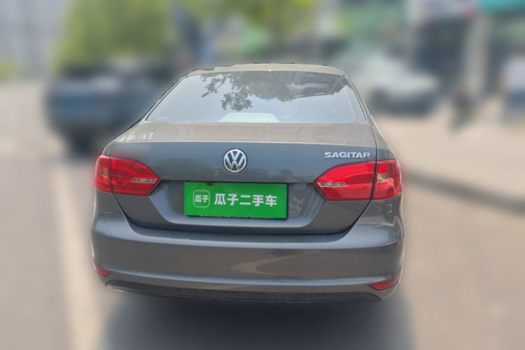 Used Volkswagen Sagitar 2012 1.6L Automatic Fashion Edition