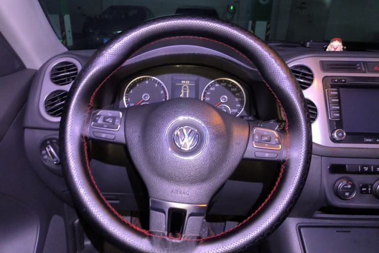 Used Volkswagen Tiguan 2013 1.8 TSI Automatic Two-Wheel Drive Comfort Edition Steering Wheel