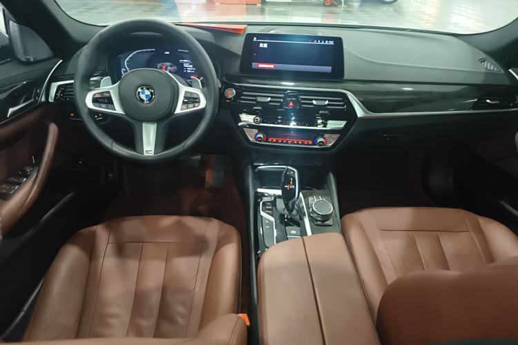 Used BMW 5 Series 2020 530Li Luxury Edition M Sport Package
