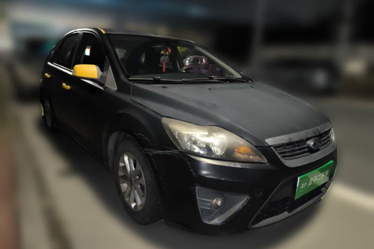 Used Ford Focus 2011 Hatchback 1.8L Manual Comfort Model Front Right 45 Deg