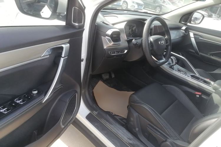 Used Geely Auto Coolray 2019 260T DCT Knight China VI Standard
