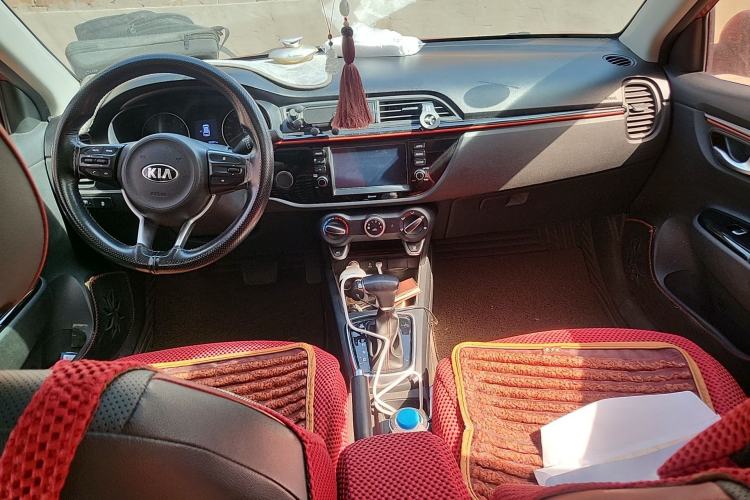 Used Kia KX Cross 2017 1.4L AT GLS
