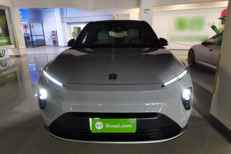 Used Nio ES8 2023 75 kWh Executive Edition
