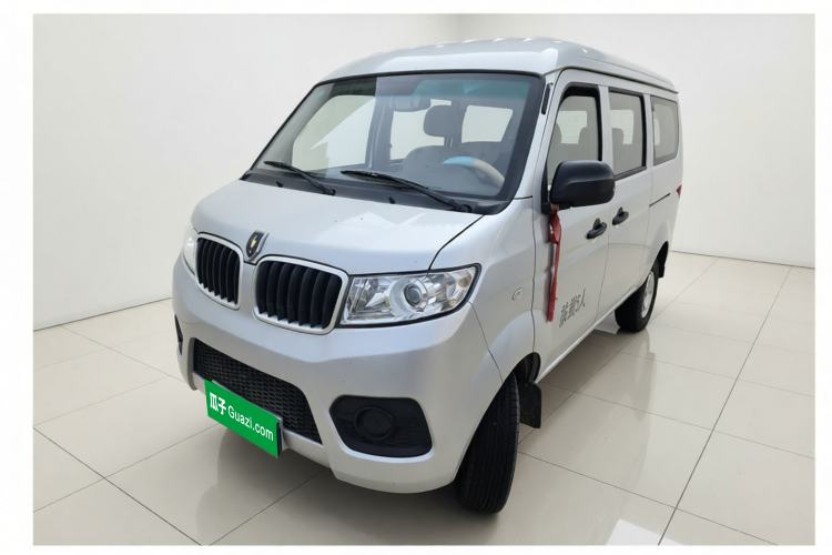 Used Jinbei Hiace X30 2021 1.5L Standard Version Air-Conditioning-Free Bus China VI Emission Standard SWC15M