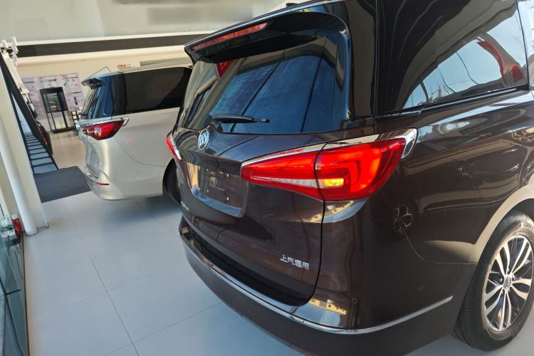 Used Buick GL8 2018 ES 28T Flagship Model China VI Standard
