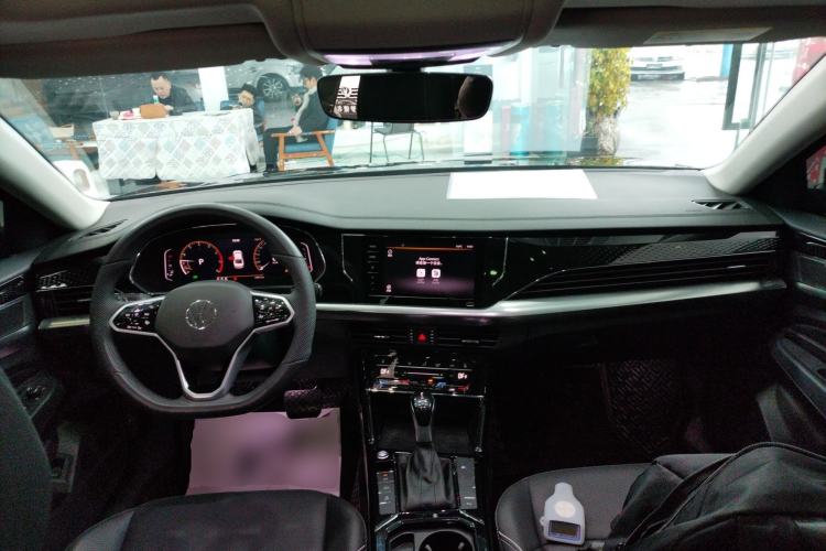 Used Volkswagen Passat 2024 380TSI Starry Dragon Edition
